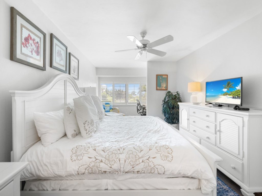 Ventura Captiva 2B- Island Charm meets Coastal Lux Vacation Rental in Captiva - RedAwning