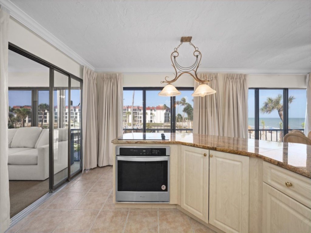Pointe Santo A24 Vacation Rental in Sanibel - RedAwning