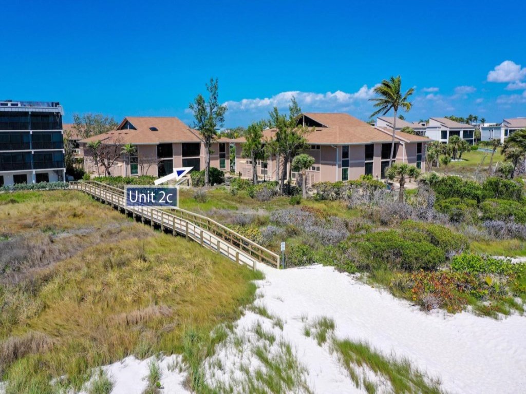 Coquina Beach 2C Vacation Rental in Sanibel - RedAwning