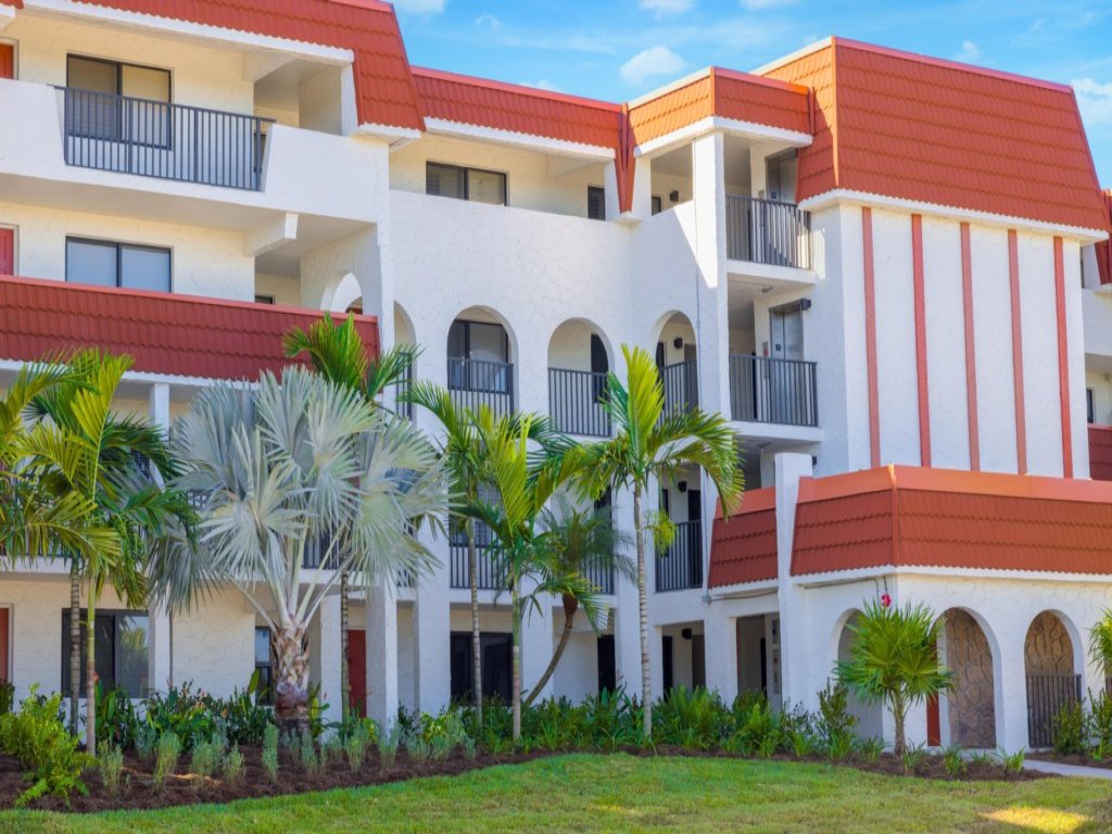 Pointe Santo B31 Vacation Rental in Sanibel - RedAwning