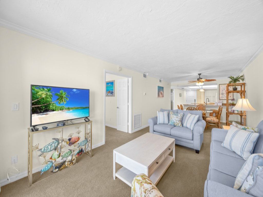 Pointe Santo A25 Vacation Rental in Sanibel - RedAwning