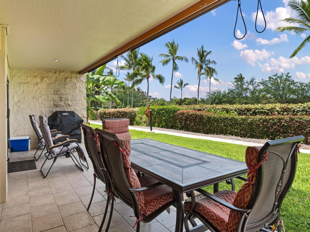 Big Island Keauhou Punahele E102 Vacation Rental in Kailua-Kona - RedAwning