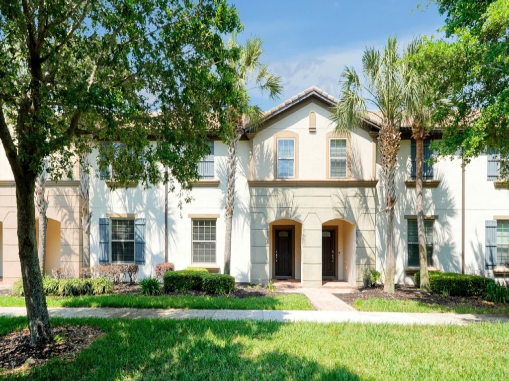 Magical Getaway Near Disney | Private Pool + Resort Access, BBQ Grill! Vacation Rental in Kissimmee - RedAwning