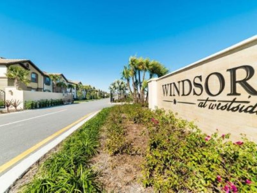 Magical Getaway Near Disney | Private Pool + Resort Access, BBQ Grill! Vacation Rental in Kissimmee - RedAwning