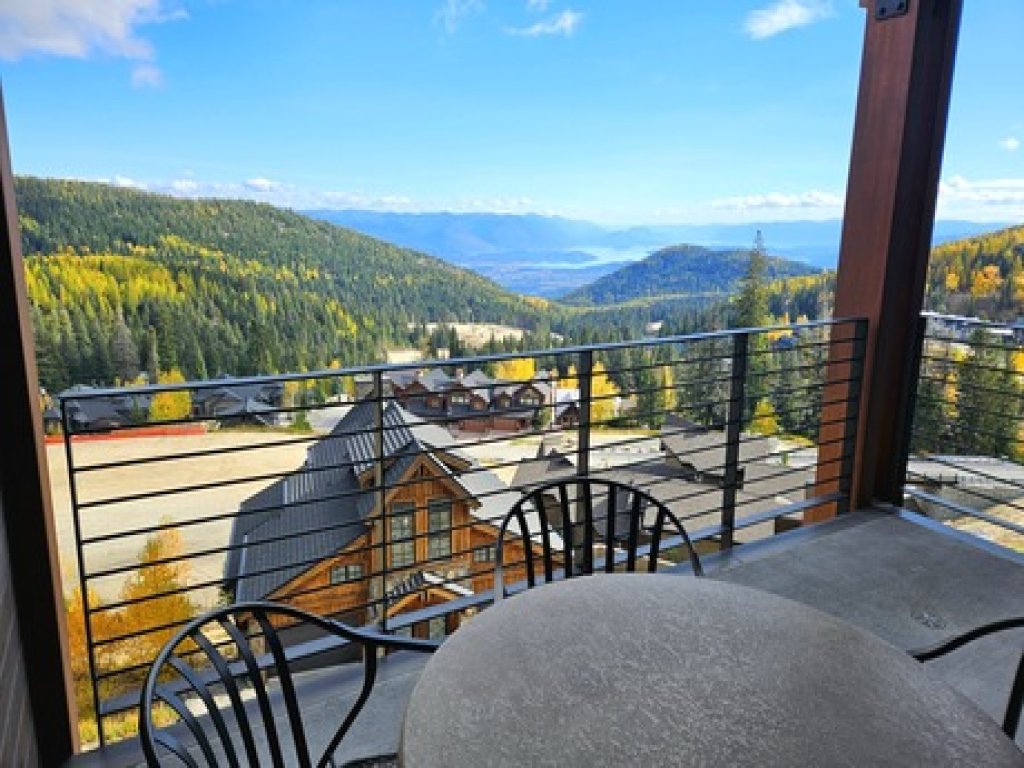 Five Needles 316 - 2 Bedroom Vacation Rental in Idaho - RedAwning