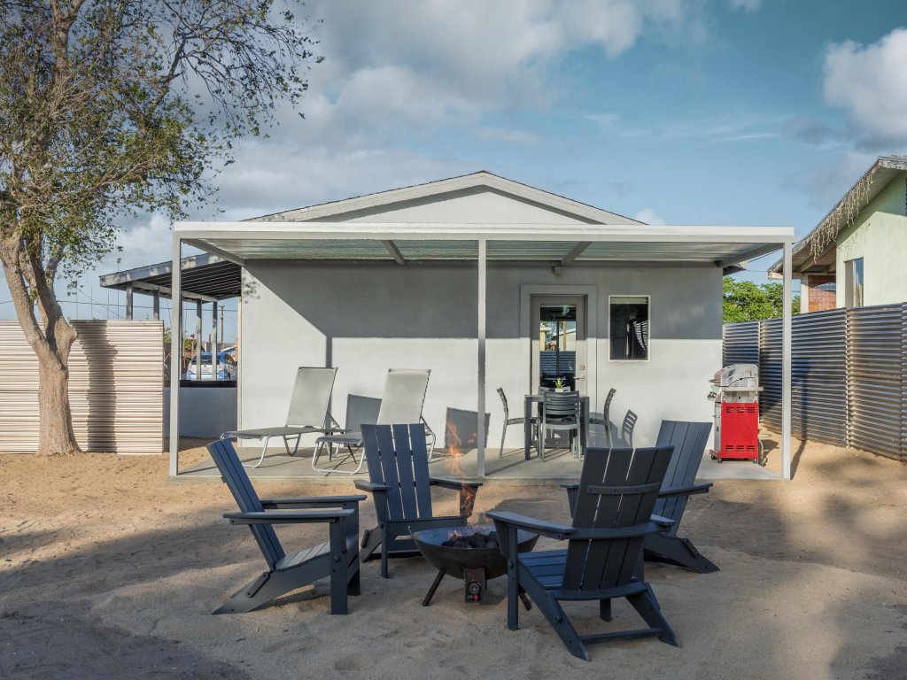 Skull Rock Cottage - Walk to Town & Hot Tub, Star Gazing Vacation Rental in California - RedAwning