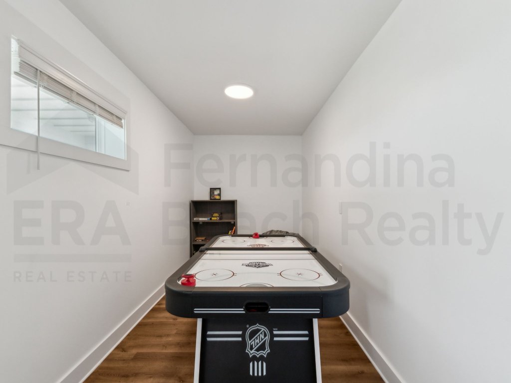 1088 S. Fletcher Ave Vacation Rental in Fernandina Beach - RedAwning