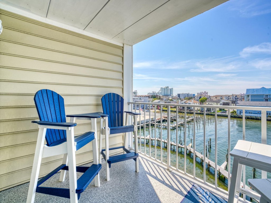 Thunder Island 161D Vacation Rental in Ocean City - RedAwning