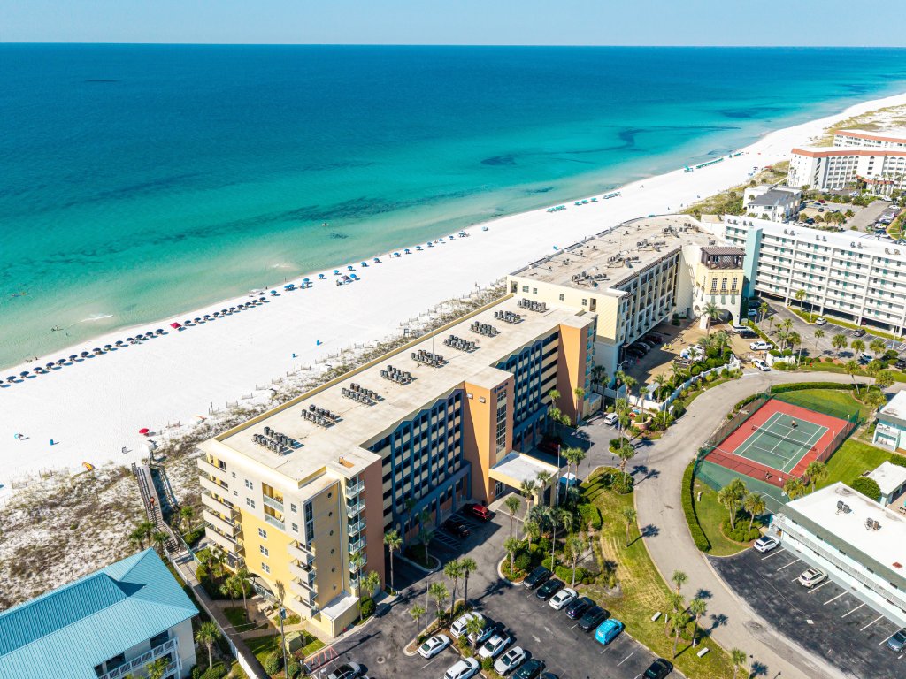 Pelican Isle 503 Vacation Rental in Fort Walton Beach - RedAwning