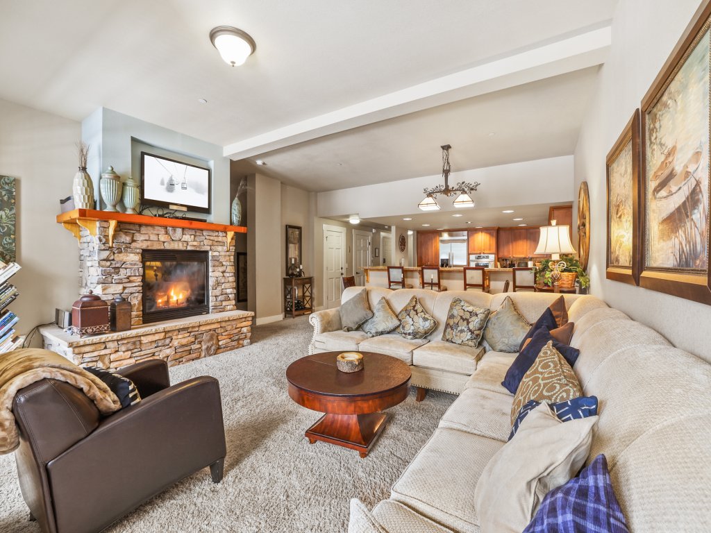 Spacious Elegance-Kirkwood-Timber Ridge 3 Bedroom Vacation Rental in Kirkwood - RedAwning
