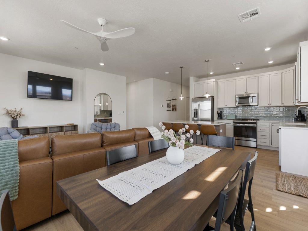 St. Gorgeous Vacation Rental in St. George - RedAwning
