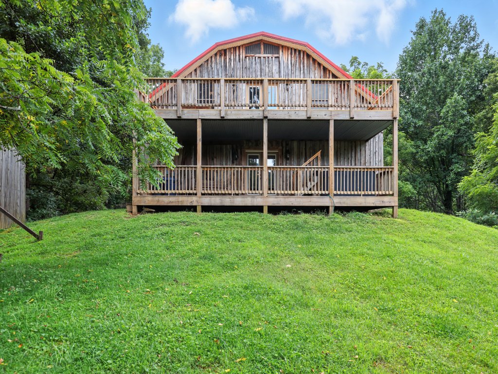 Mountain Retreat with Stunning Views Vacation Rental in Butler - RedAwning