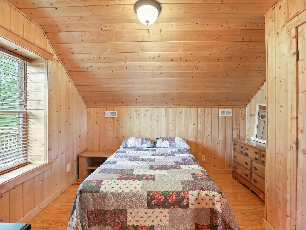 Mountain Retreat with Stunning Views Vacation Rental in Butler - RedAwning