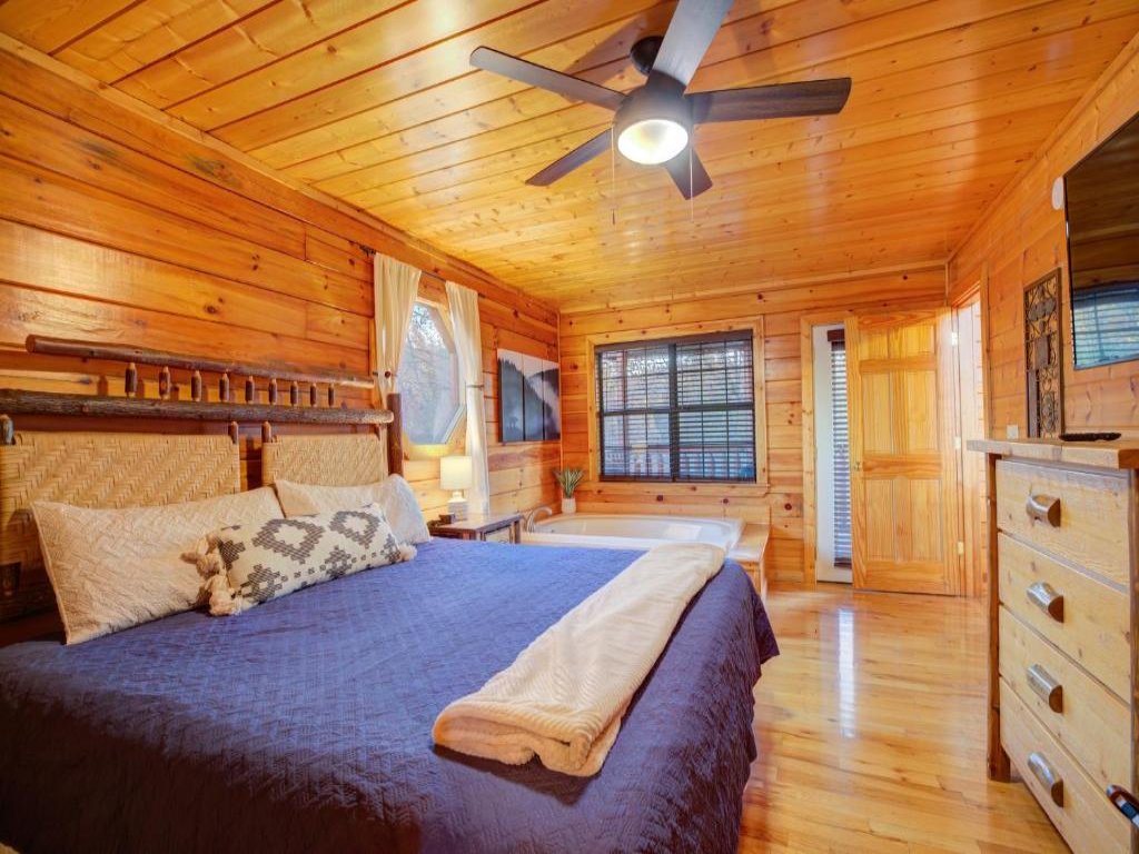 All Ya Need Vacation Rental in Pigeon Forge - RedAwning