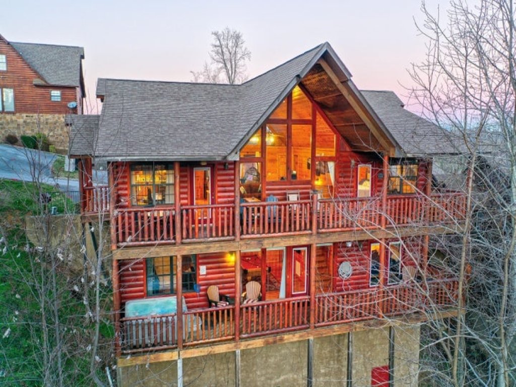 All Ya Need Vacation Rental in Pigeon Forge - RedAwning