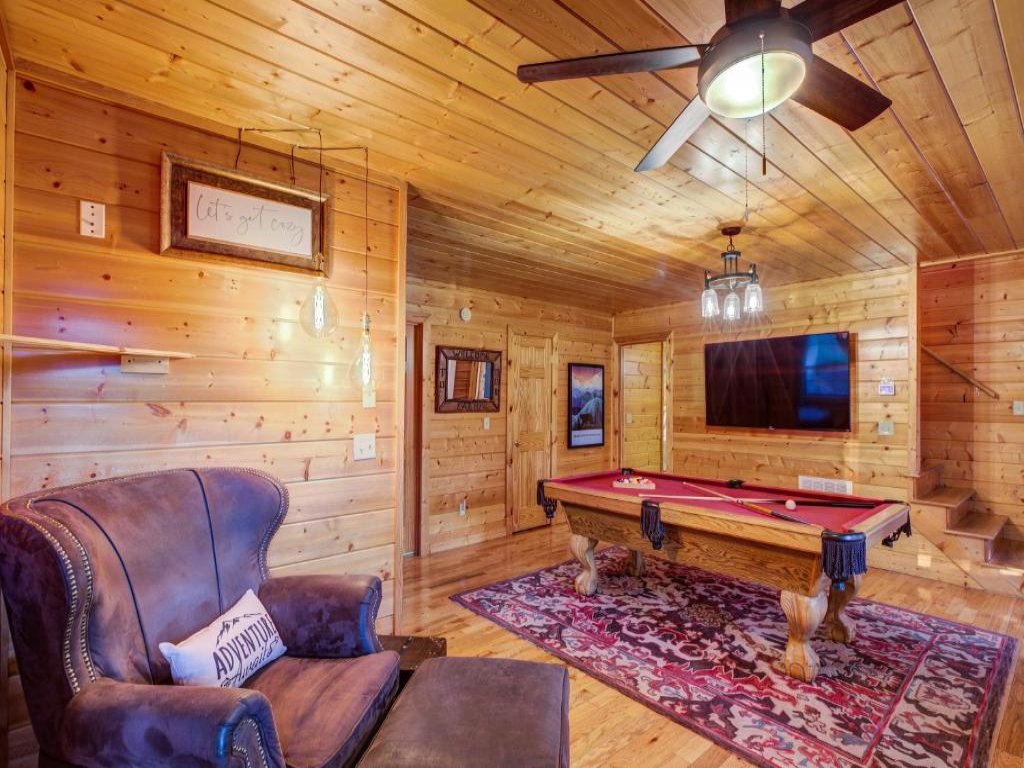 All Ya Need Vacation Rental in Pigeon Forge - RedAwning