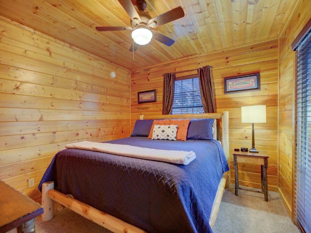 All Ya Need Vacation Rental in Pigeon Forge - RedAwning