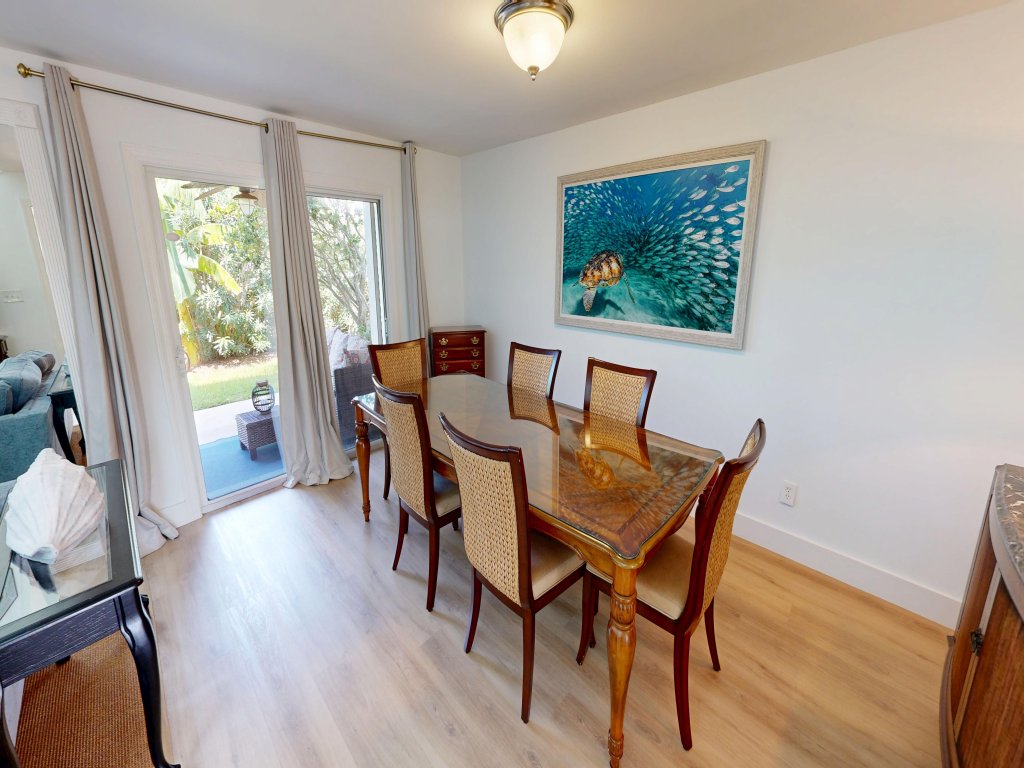 Shoreline Garden 02 Vacation Rental in Destin - RedAwning