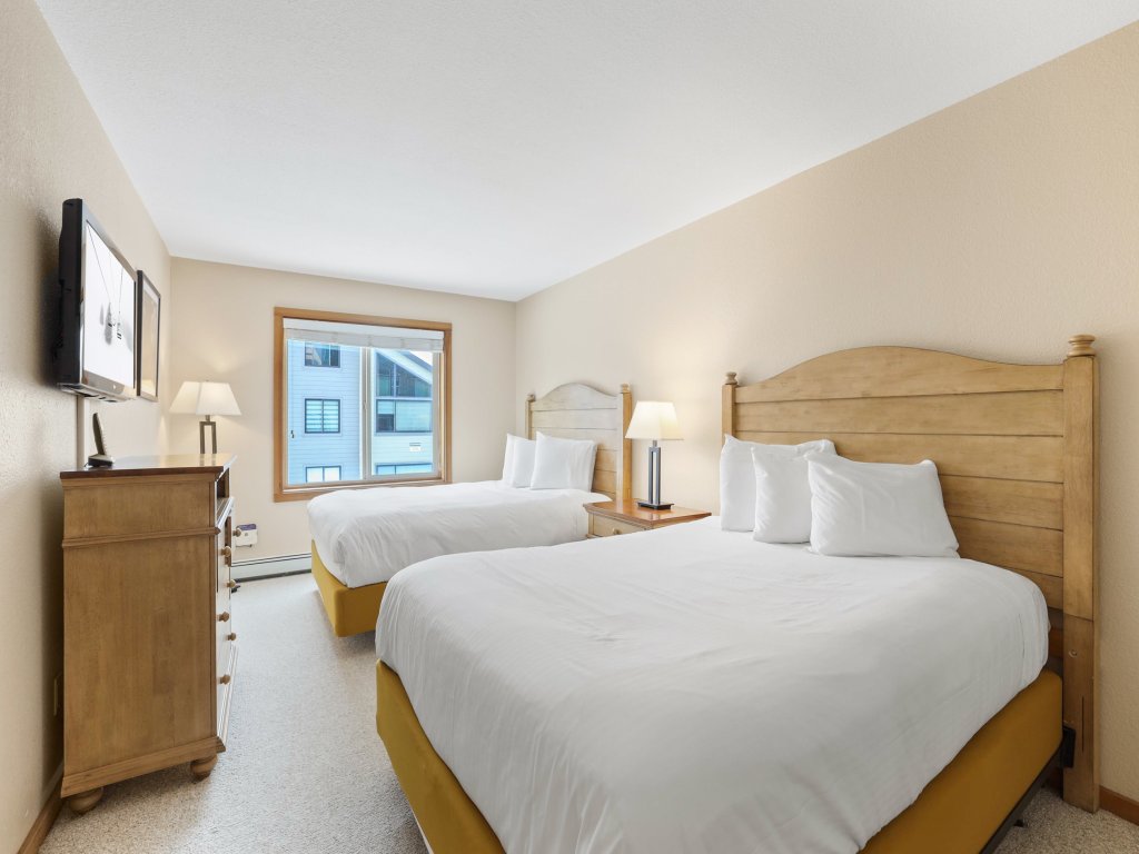 2 Bedroom Kirkwood Condo – Across the Street Vacation Rental in Kirkwood - RedAwning