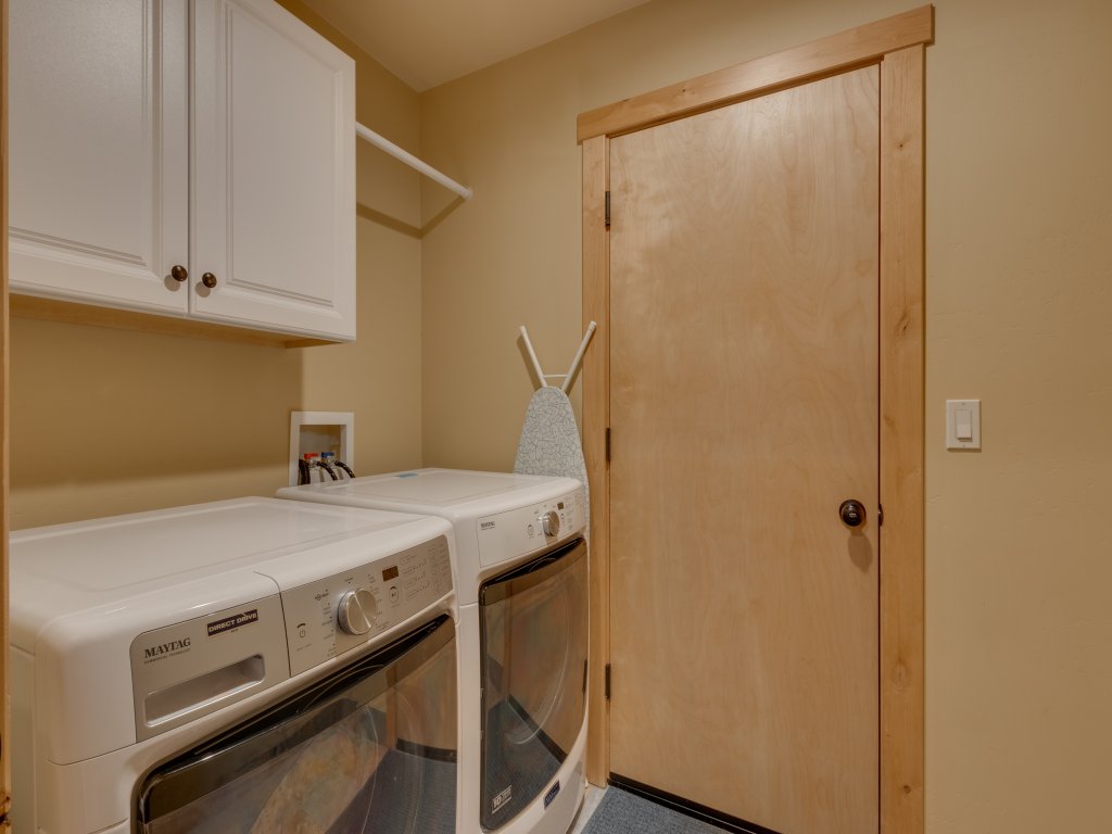 The Westlands Lodge 1135AC Vacation Rental in California - RedAwning