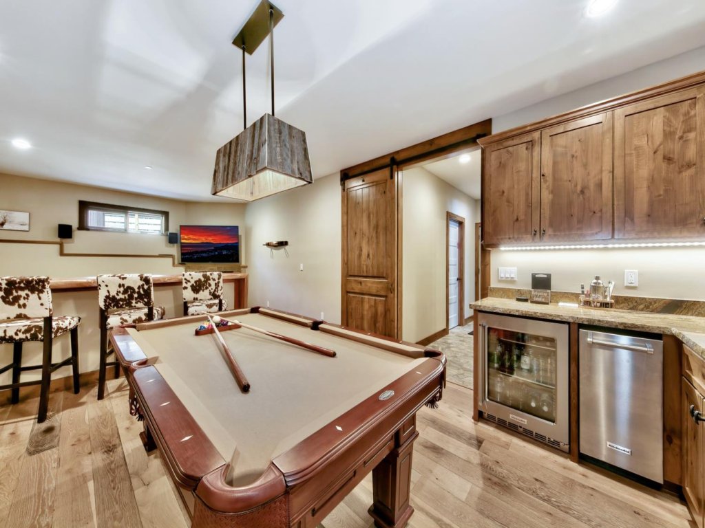 Mountain View Retreat   1008C Vacation Rental in California - RedAwning
