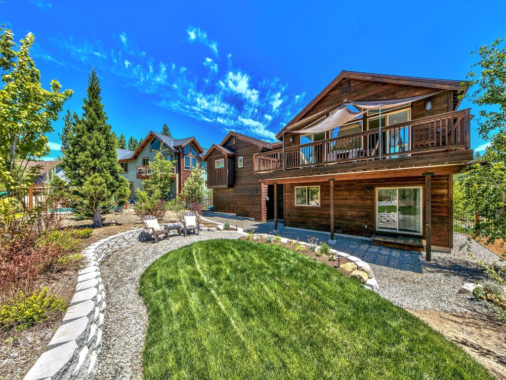 Angora View 1376MD Vacation Rental in California - RedAwning