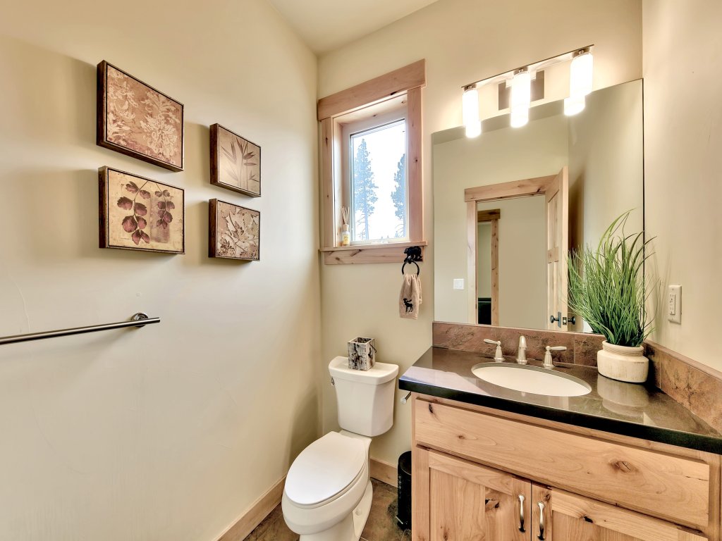 Angora View 1376MD Vacation Rental in California - RedAwning