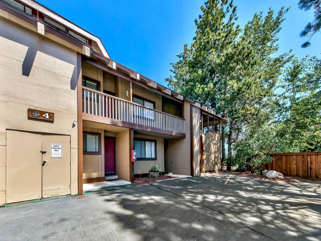 920 Bal Bijou Vacation Rental in California - RedAwning