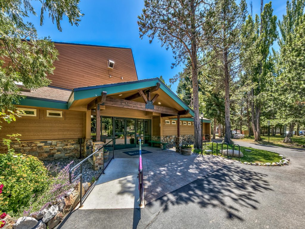 Tahoe Keys Studio Condo Vacation Rental in California - RedAwning
