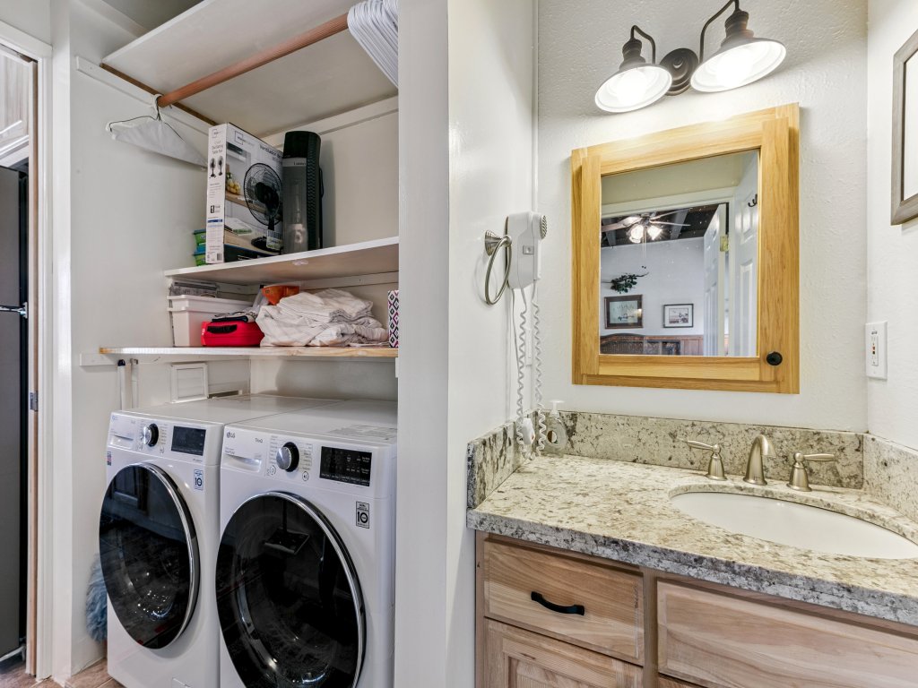 Tahoe Keys Studio Condo Vacation Rental in California - RedAwning