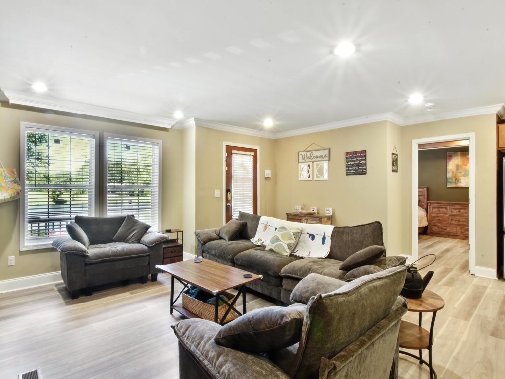 Cozy Cove Escape - Lakeside Retreat Vacation Rental in Tennessee - RedAwning