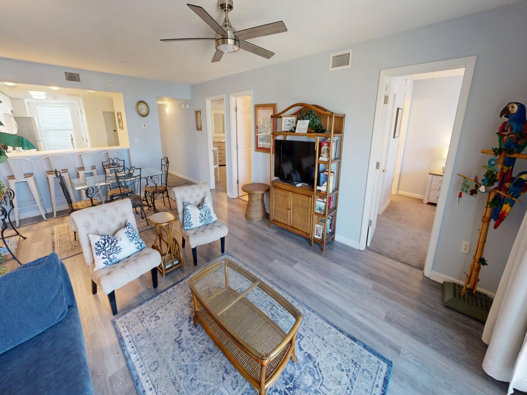 SeaCrest 404 Vacation Rental in Fort Walton Beach - RedAwning