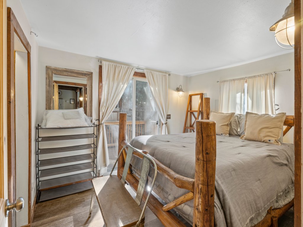 HCH0648 - Heavenly Pines Vacation Rental in California - RedAwning
