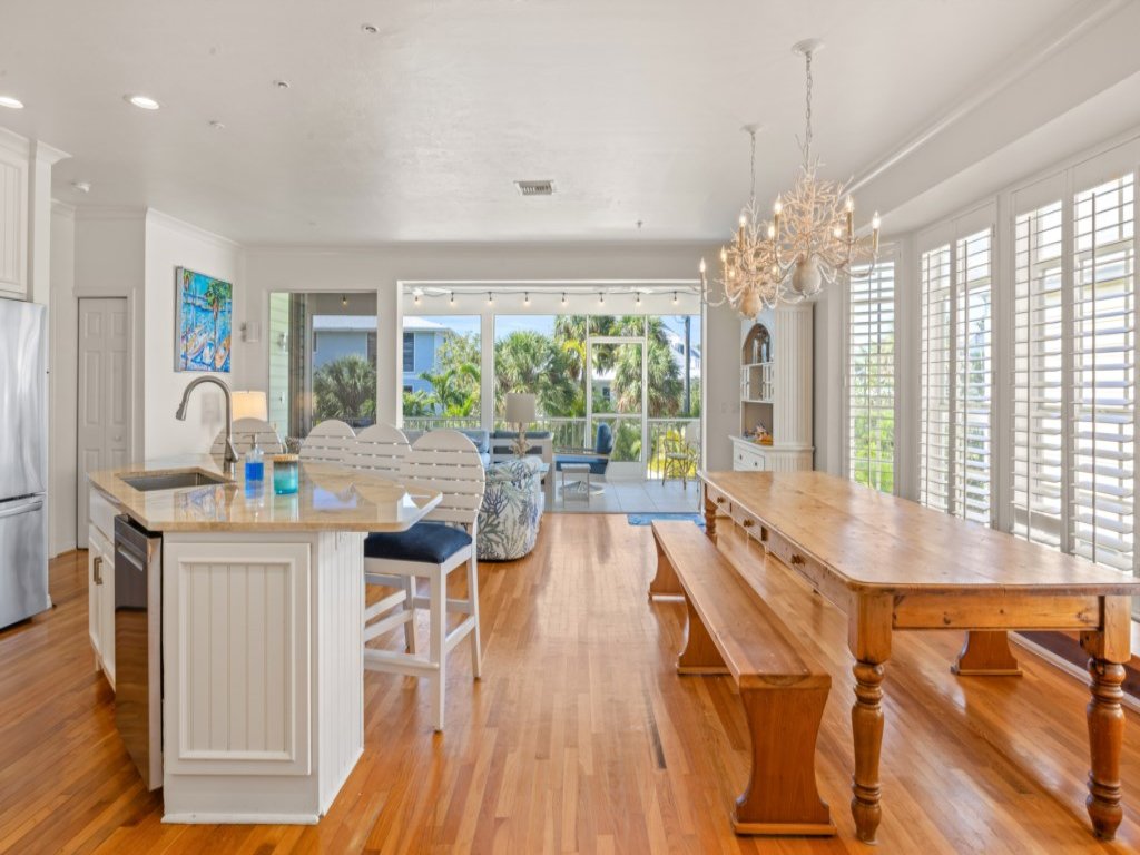 Summer Breeze (Previously Holiday Linn) Vacation Rental in Captiva - RedAwning