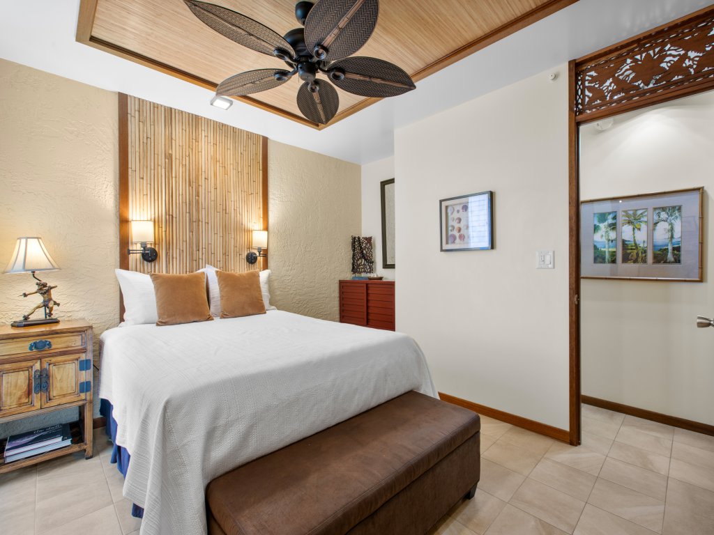 Alii Villas#322 Vacation Rental in Kailua Kona - RedAwning