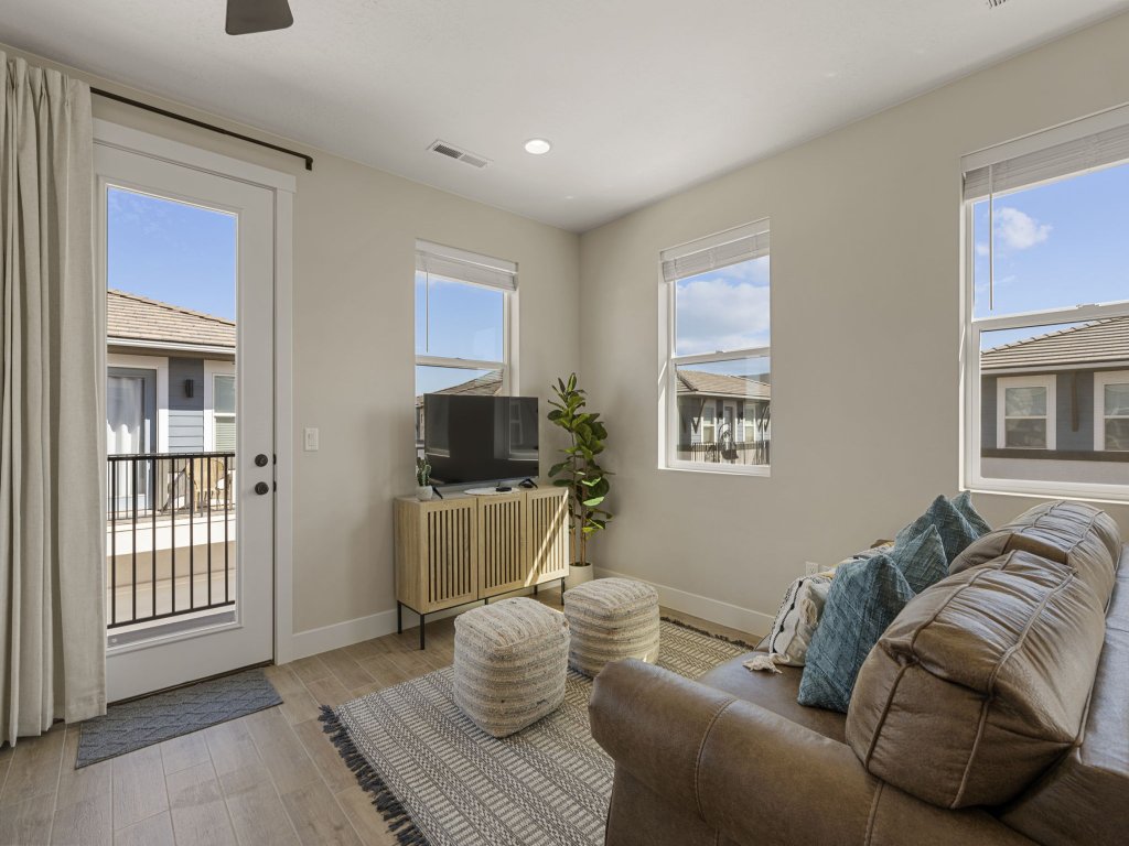 Southwest Casita Vacation Rental in St. George - RedAwning