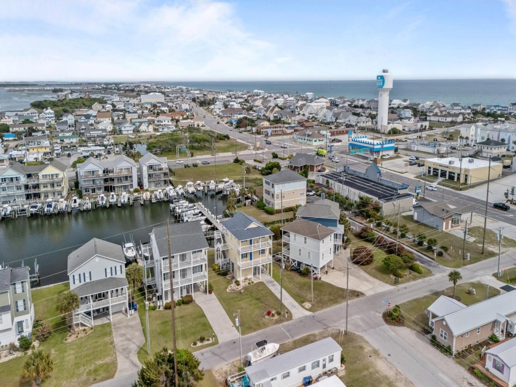 Bring Your Boat Vacation Rental in North Carolina - RedAwning