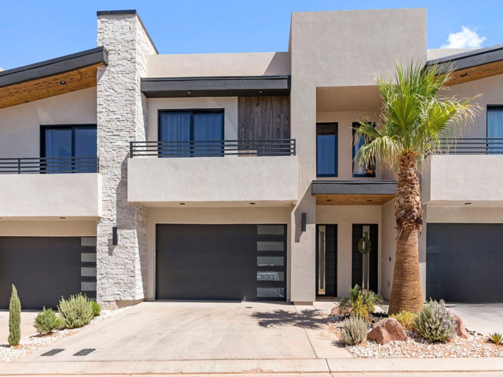 Canyons Edge Vacation Rental in Hurricane - RedAwning