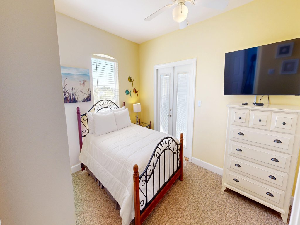 Mango Tango Vacation Rental in Miramar Beach - RedAwning