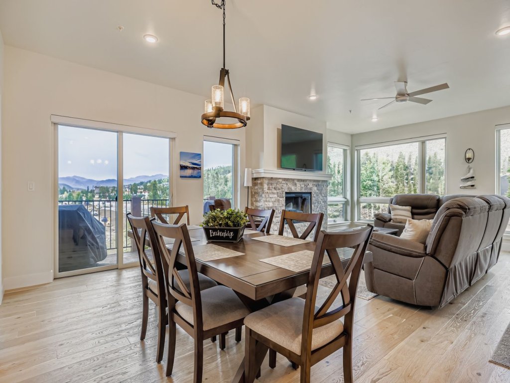 305 Brightwood at Keystone Vacation Rental in Keystone - RedAwning