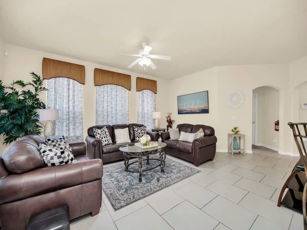 Near Disney Amazing 5 Bd Home - Private Pool Vacation Rental in Davenport - RedAwning