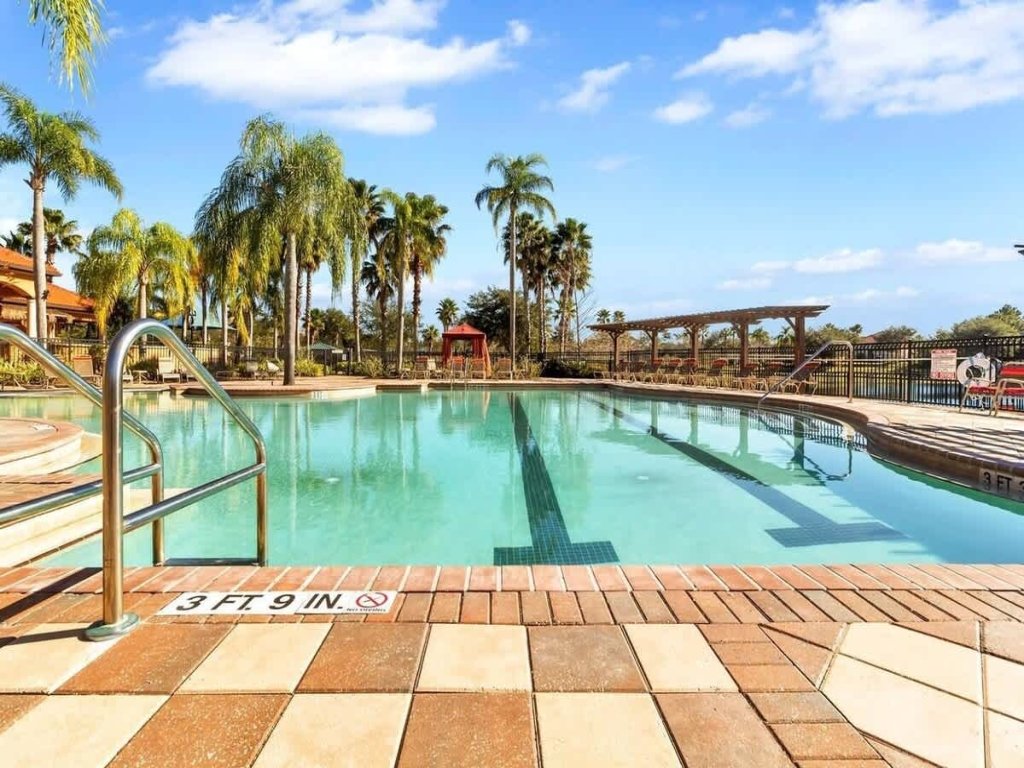 Luxury Villa Near Disney 6 Bd Home with Private Pool and Resort Vacation Rental in Davenport - RedAwning