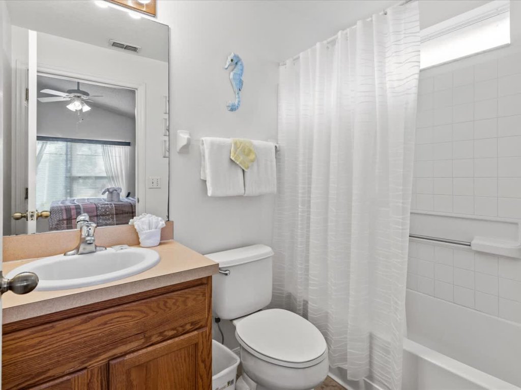 3Bd Villa with Private Pool & Golf Walmart 2 min Vacation Rental in Haines City - RedAwning