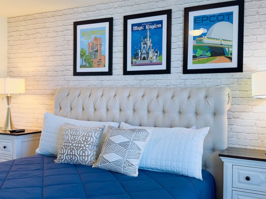 Villa Near Disney Themed Luxury 5Bd with Pool Vacation Rental in Four Corners - RedAwning