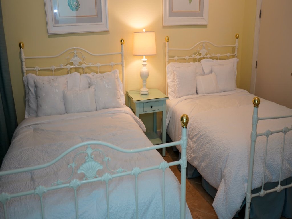Jr Penthouse 29th Floor Tallest Building SPI Vacation Rental in South Padre Island - RedAwning