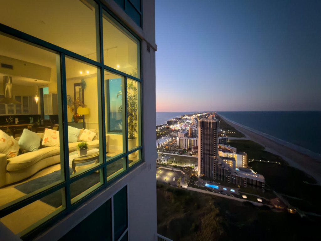 Jr Penthouse 29th Floor Tallest Building SPI Vacation Rental in South Padre Island - RedAwning