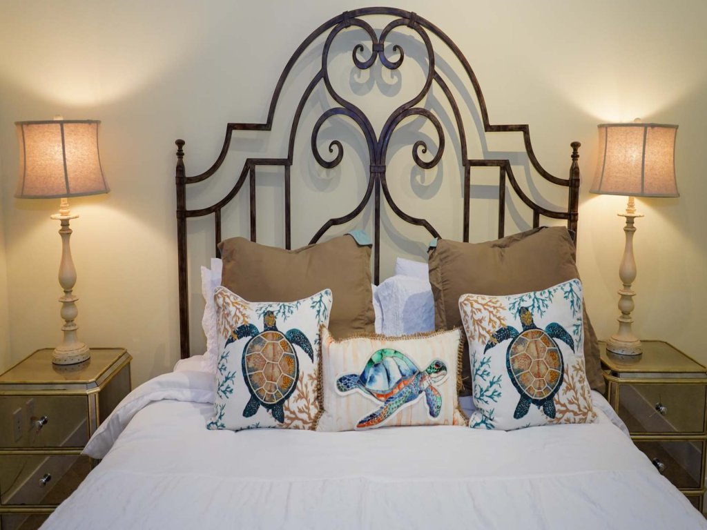 Jr Penthouse 29th Floor Tallest Building SPI Vacation Rental in South Padre Island - RedAwning