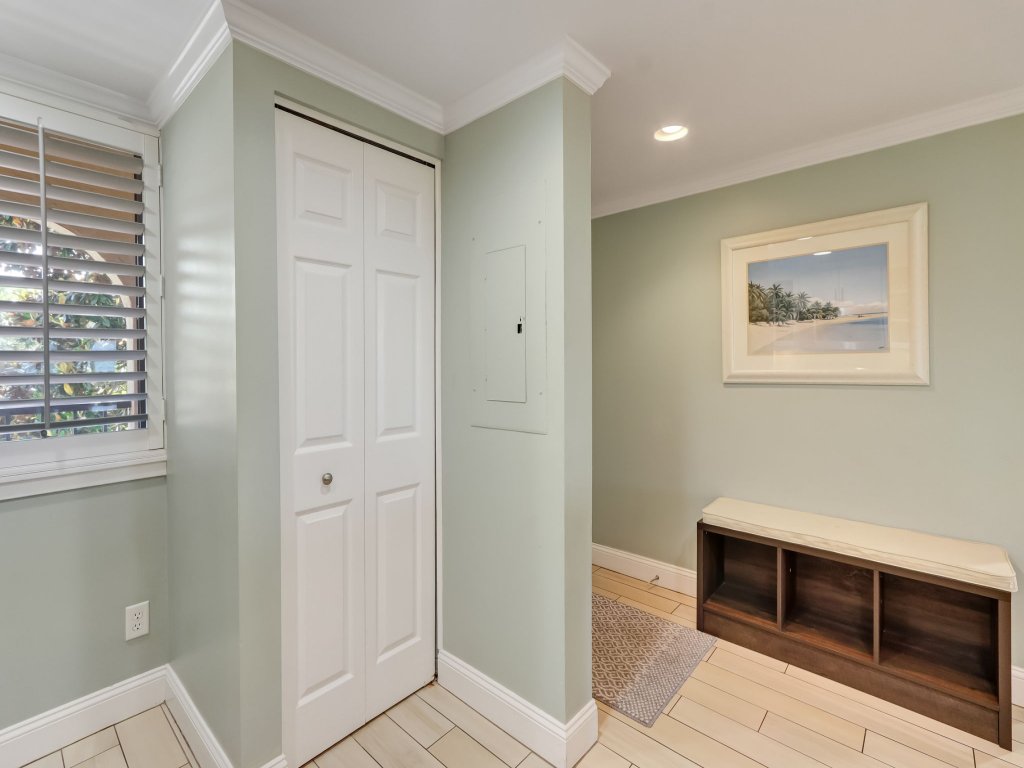 Cozy Pet Friendly Condo by The Beach | Omni Sea Dunes - 1616 Vacation Rental in Florida - RedAwning