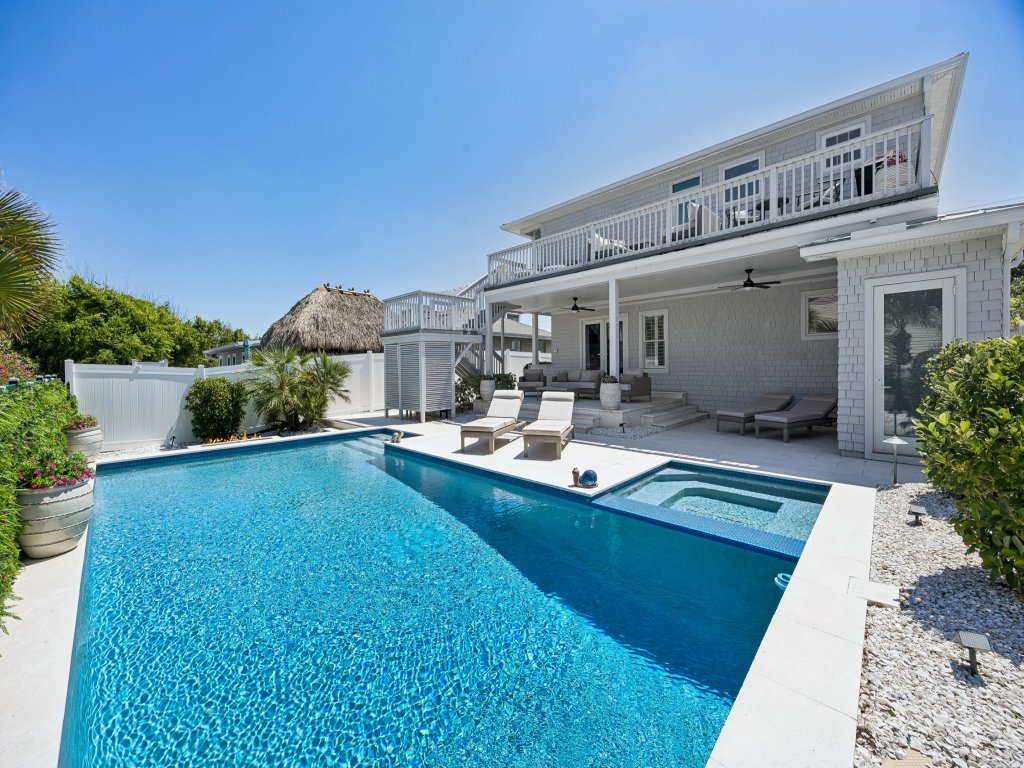 Private Pool and Hot Tub | Fernandina Beach Retreat Vacation Rental in Fernandina Beach - RedAwning