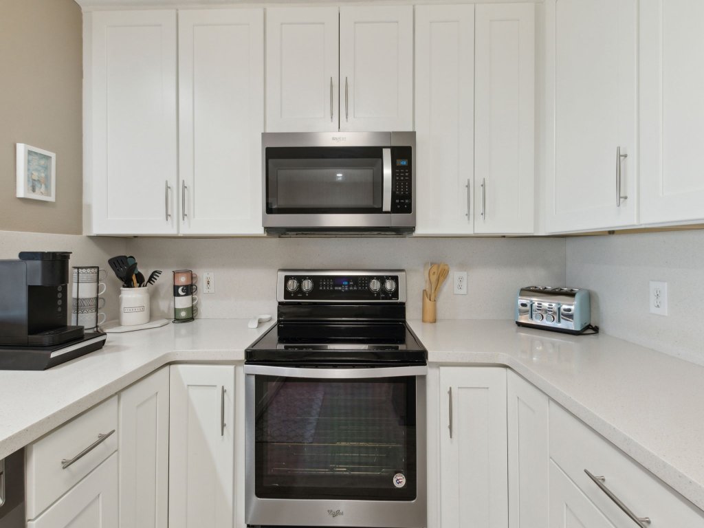 Spacious 3BR Condo by The Beach | Ocean Park - 106 Vacation Rental in Fernandina Beach - RedAwning